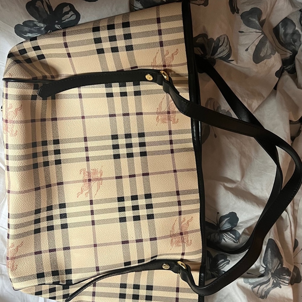 Burberry Tote
